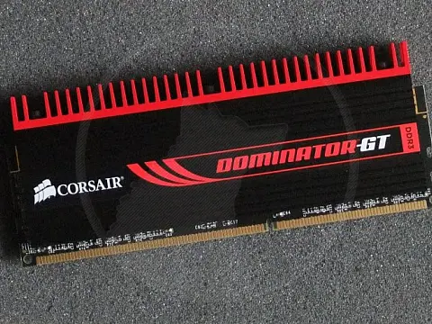 Corsair Dominator DDR RAM