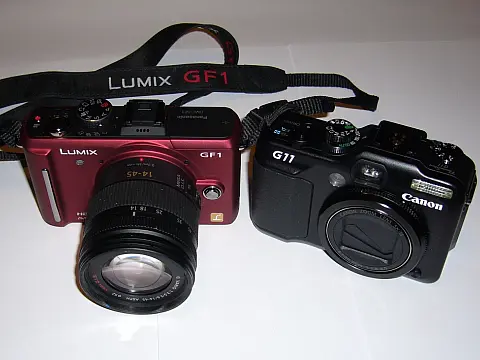 Panasonic Lumix DMC-GF1 (left) and Canon PowerShot G11 (right)